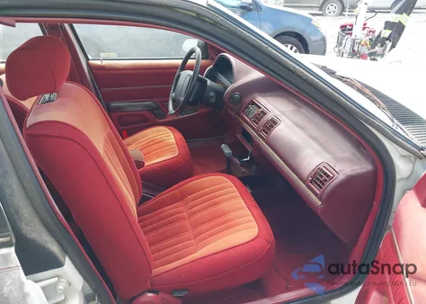 1989 Mercury Topaz Ls z USA, uszkodzony, nr VIN 1MECM37X6KK612988